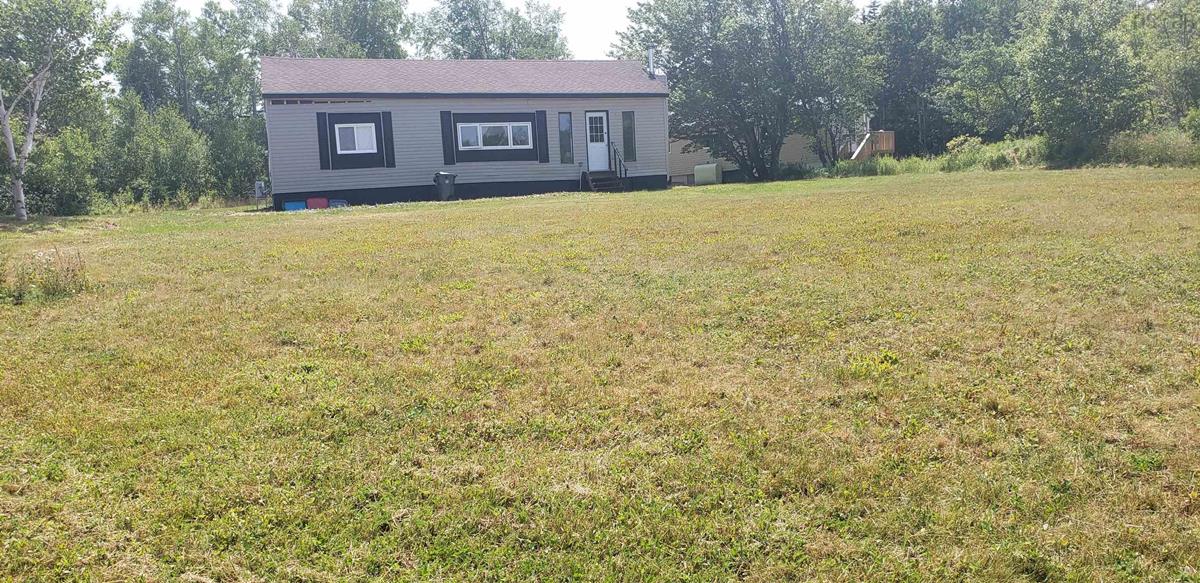 22 O'Brien Street, Gardiner Mines, (MLS® 202221083) RE/MAX nova