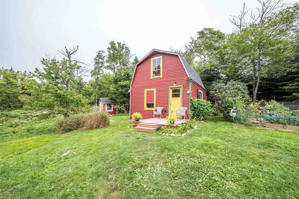 143 Brennans Road, Prospect Bay, (MLS® 202221237) RE/MAX nova