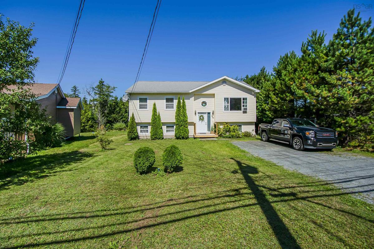398 Millwood Drive, Middle Sackville, (MLS® 202221561) RE/MAX nova