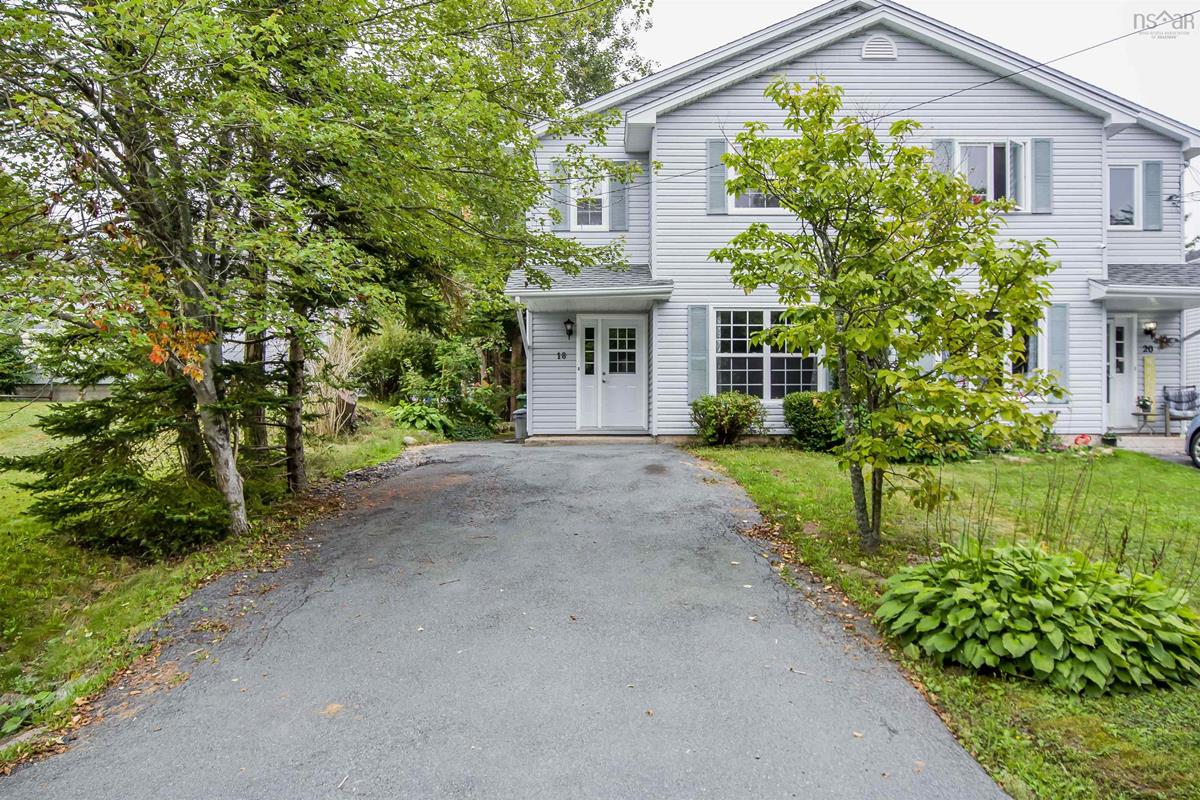18 Sprucewood Avenue, Timberlea, (MLS® 202222214) RE/MAX nova