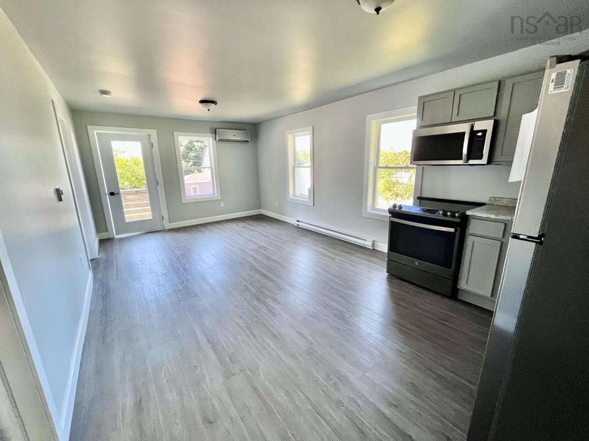 33 Forge Street Trenton MLS 202222792 RE MAX Nova
