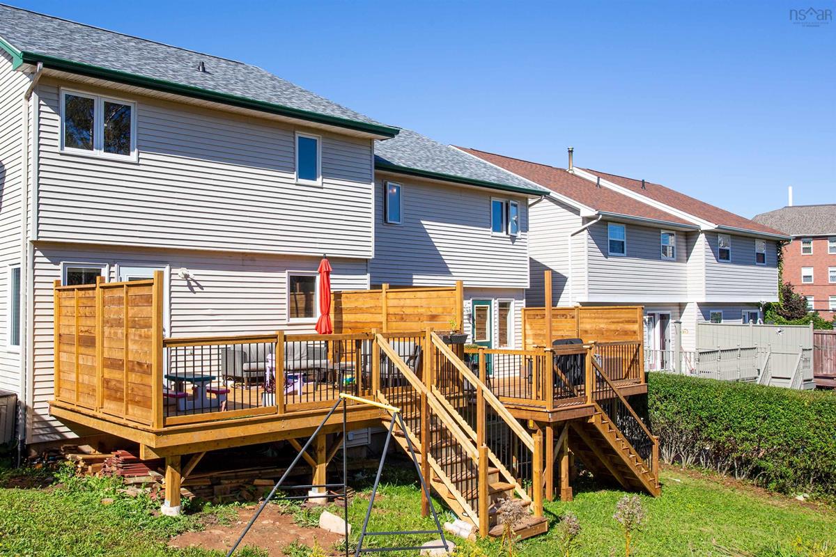 130 Russell Lake Drive, Dartmouth, (MLS® 202223131) RE/MAX nova