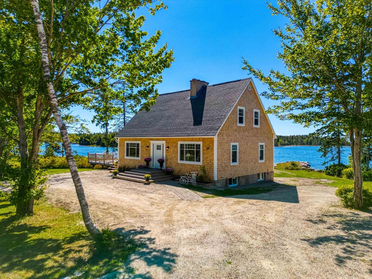 20 Snug Harbour Lane, Glen Margaret, (MLS® 202223196) RE/MAX nova