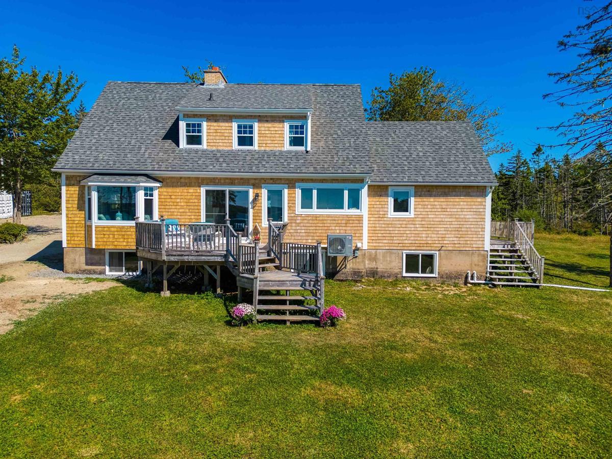 20 Snug Harbour Lane, Glen Margaret, (MLS® 202223196) RE/MAX nova