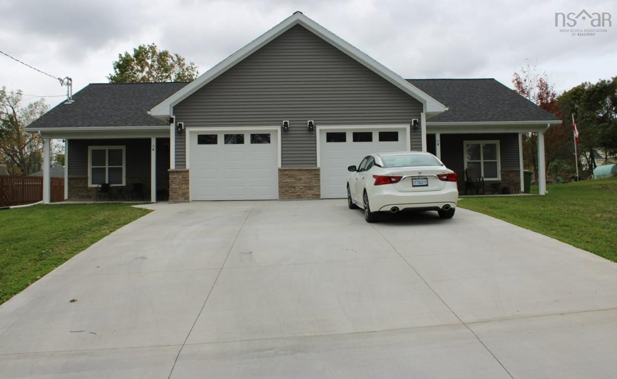 116 Stellar, Stellarton, (MLS® 202223404) RE/MAX nova