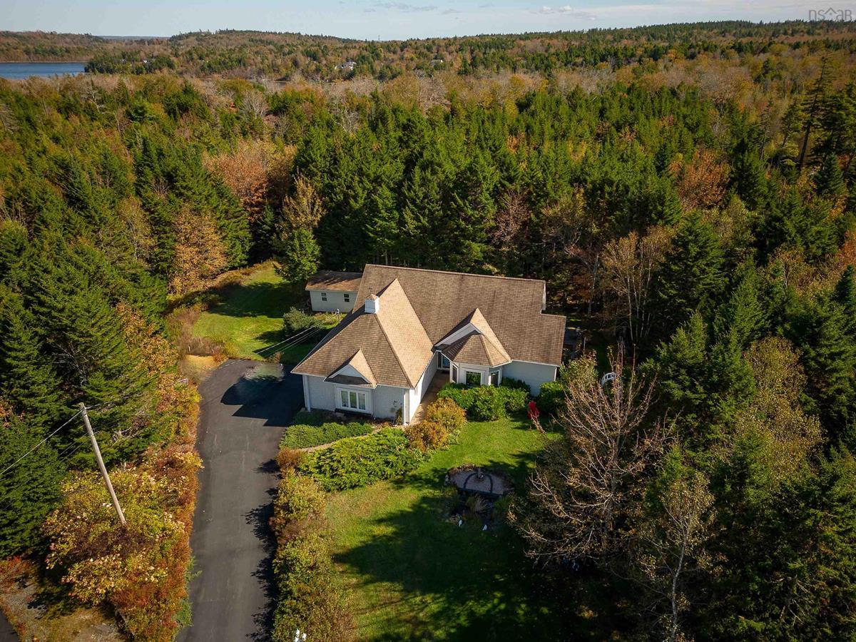 486 Westpoint Drive, Lucasville, (MLS® 202223688) RE/MAX nova