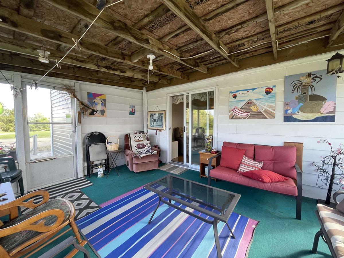 1371 Grand Lake Road, Sydney, (MLS® 202223854) RE/MAX nova