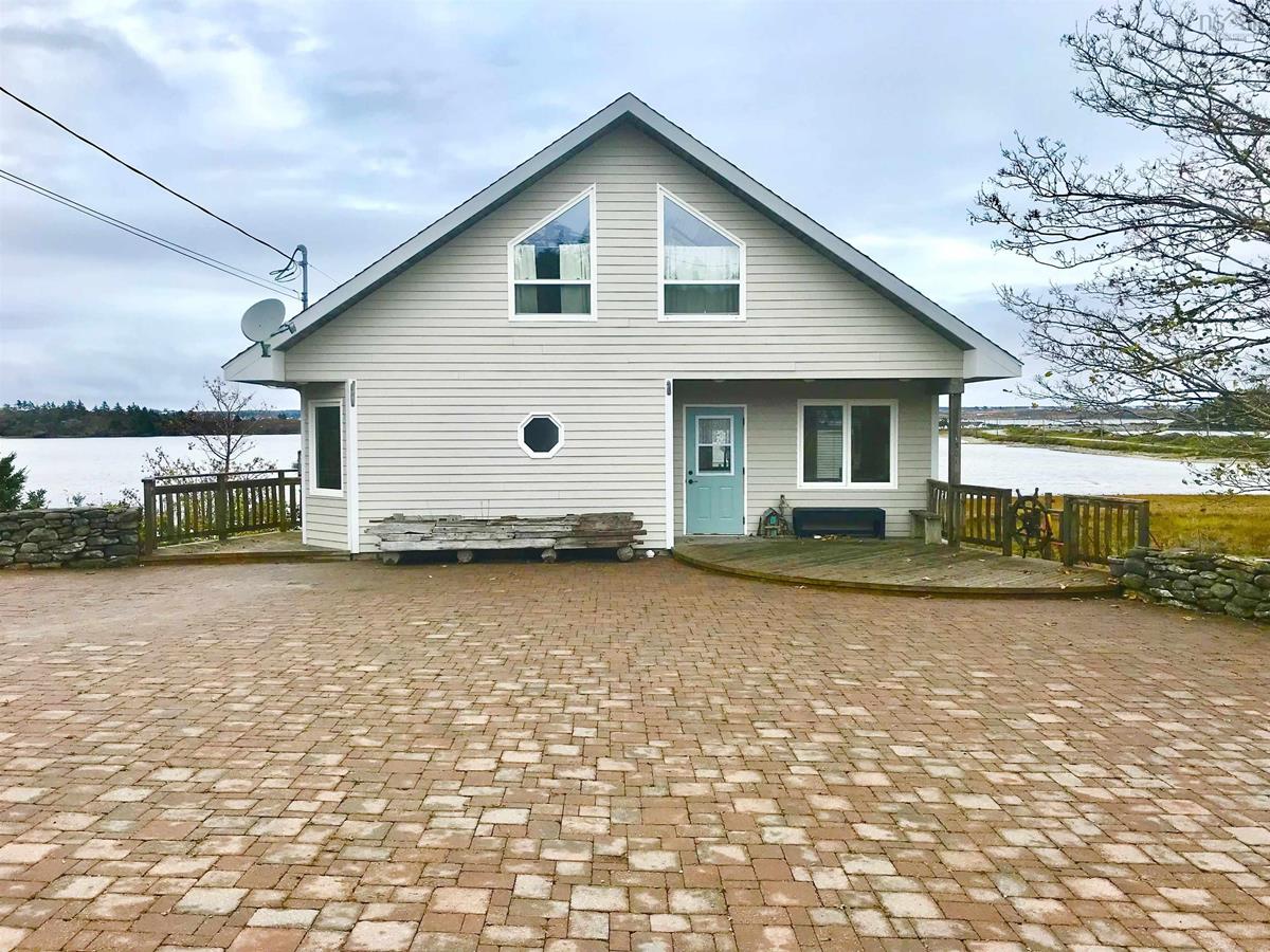 1501 Highway 304, Cape Forchu, (MLS® 202224768) RE/MAX nova