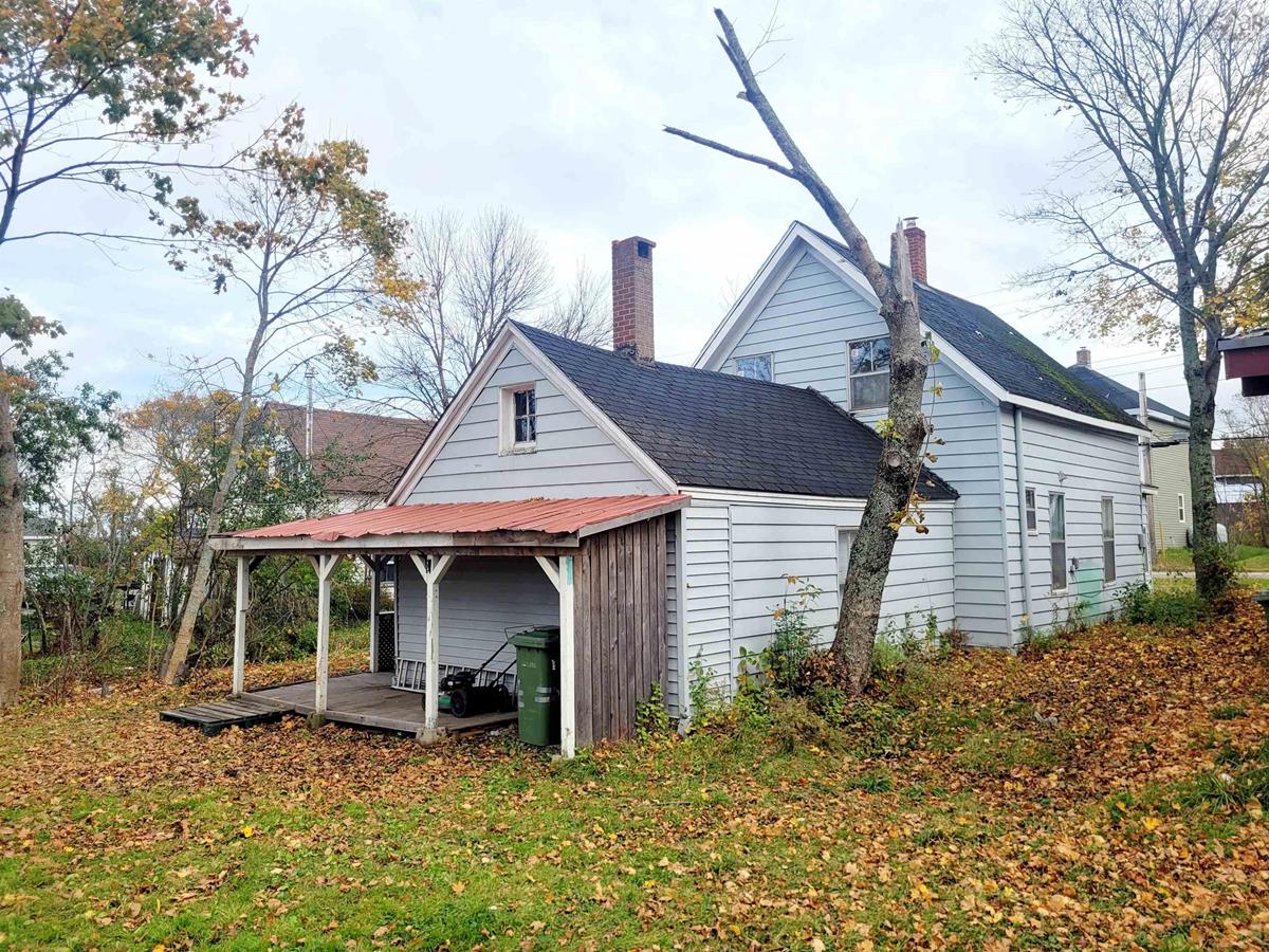 2080 South Main Street, Westville, (MLS® 202225032) RE/MAX nova