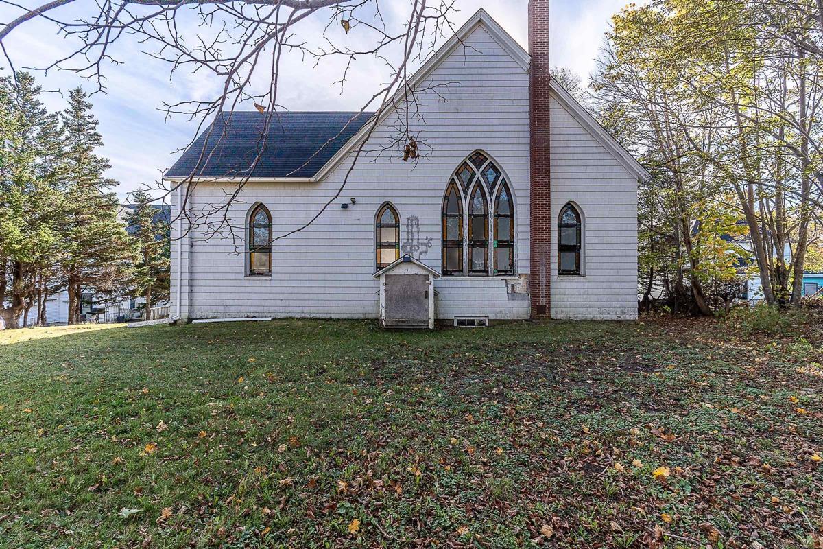 34 Victoria Avenue, Weymouth, (MLS® 202225150) RE/MAX nova