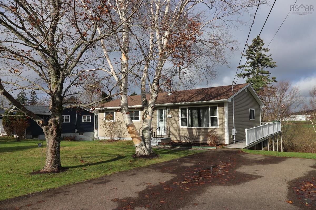 11 HEMLOCK Avenue, Bible Hill, (MLS® 202226031) RE/MAX nova