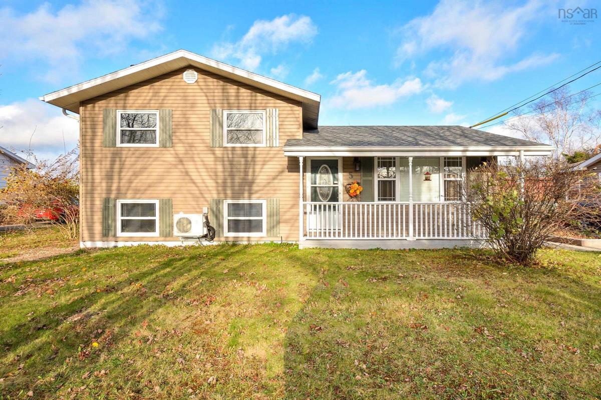 5 Lakeview Drive, Howie Centre, (MLS® 202226121) RE/MAX nova