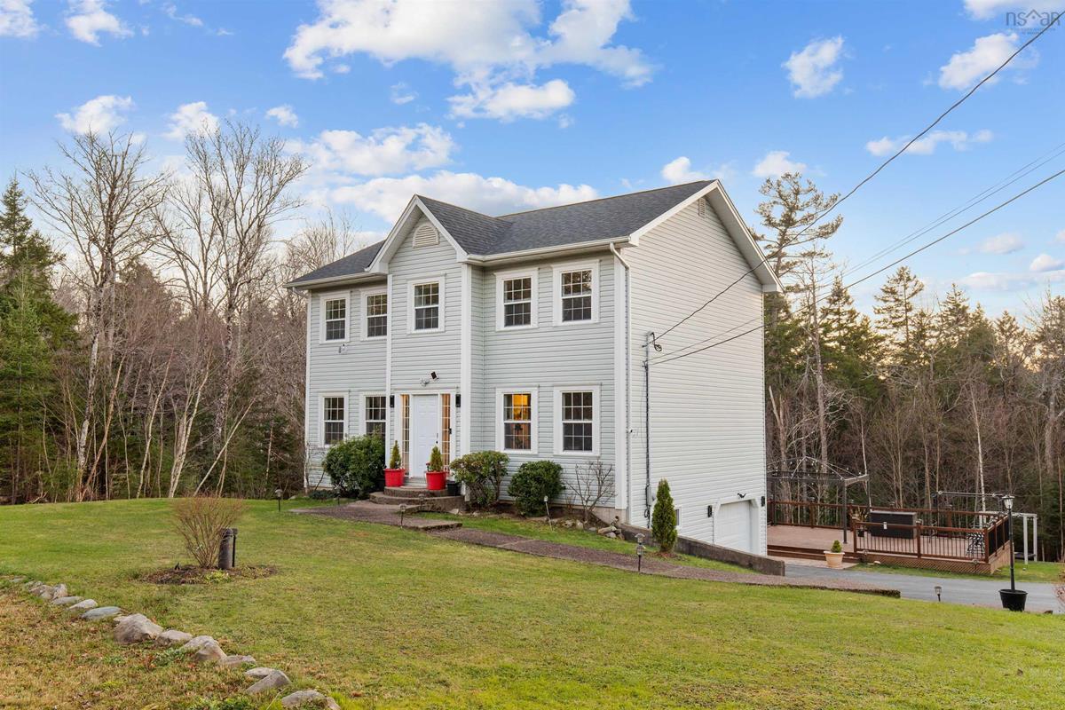 277 Joan Drive, Beaver Bank, (MLS® 202226722) RE/MAX nova