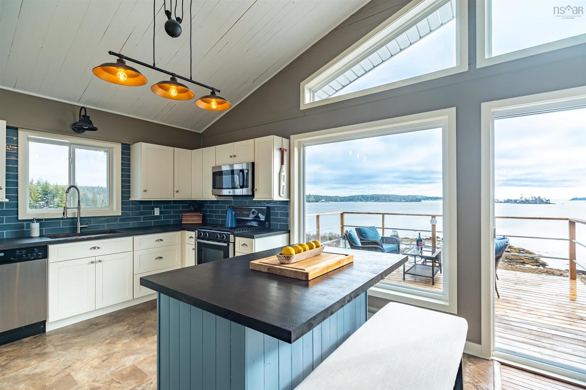 1644 South Shore Road, Ecum Secum, (MLS® 202300534) RE/MAX nova