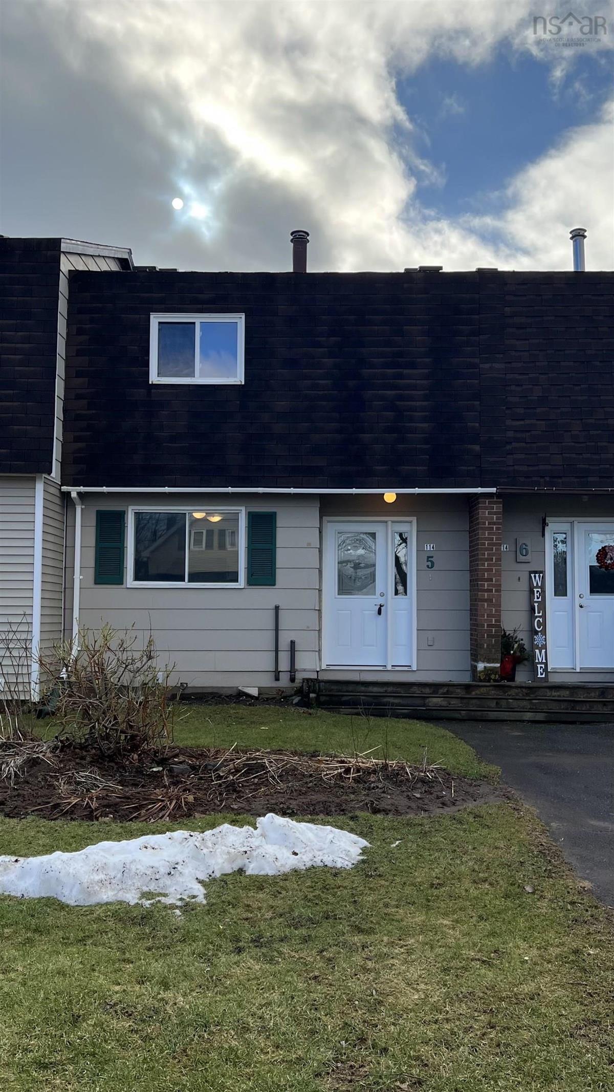 5 114 River Street, Stellarton, (MLS® 202301501) RE/MAX nova