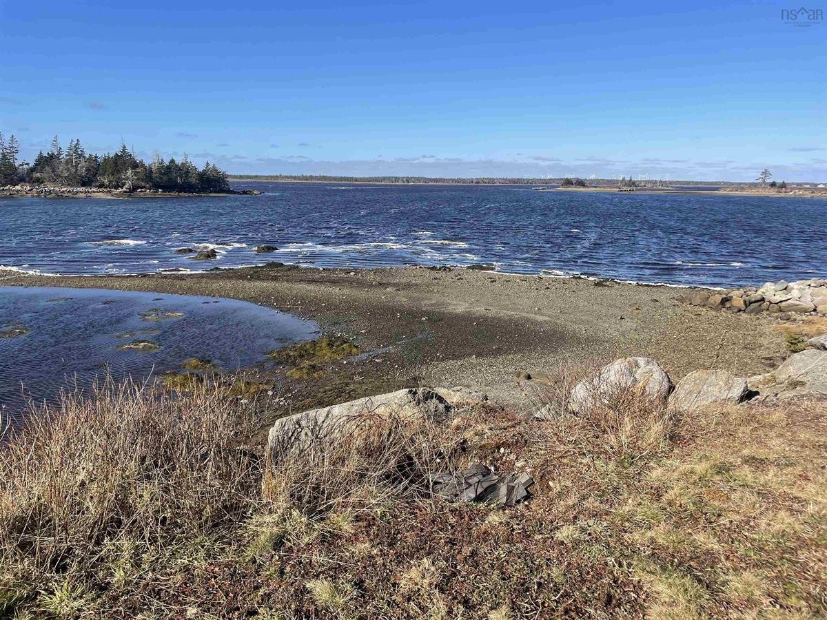 7271 Highway 3, Woods Harbour, (MLS® 202302717) RE/MAX nova