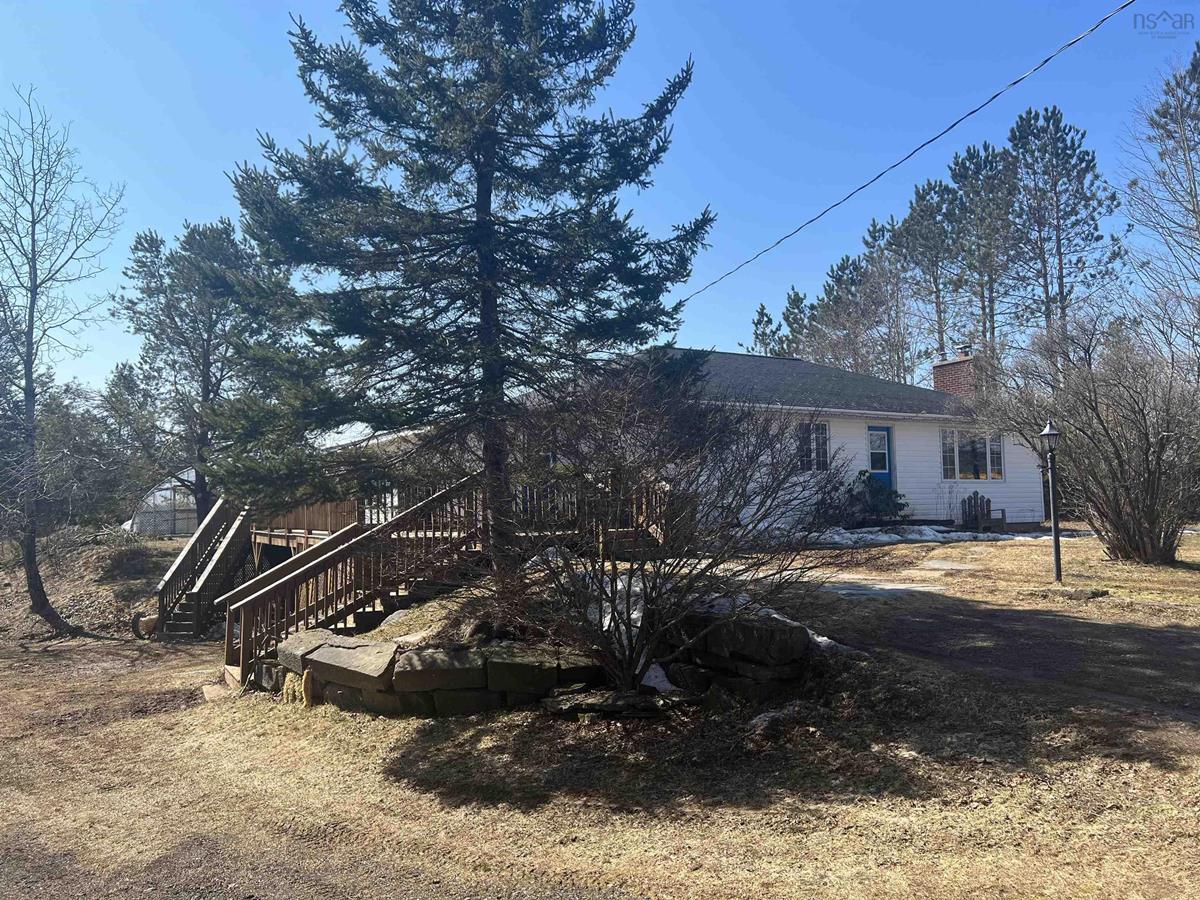 1587 STATION Road, Londonderry, (MLS® 202303112) RE/MAX nova