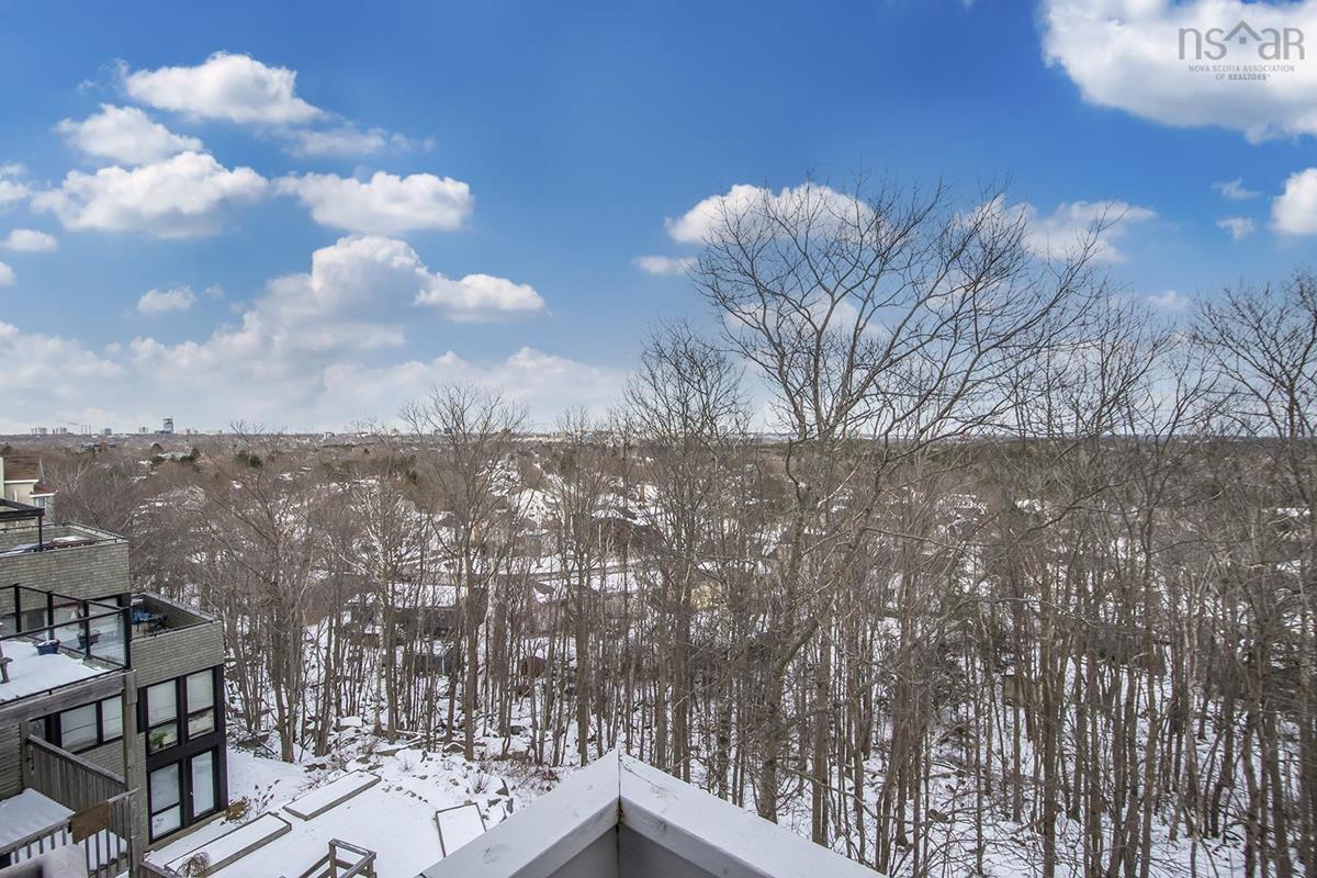 30 Bridgeview Drive, Halifax, (MLS® 202303157) RE/MAX nova