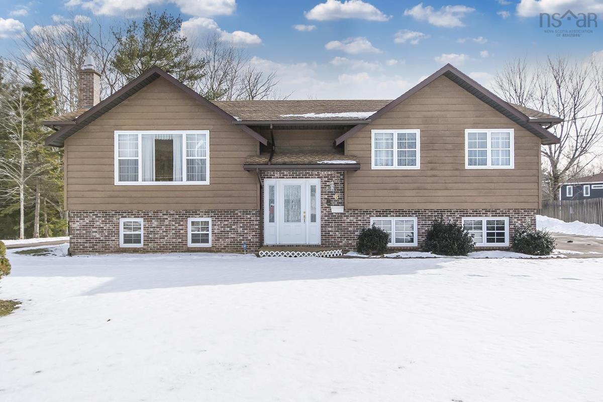 8 Hillcrest Avenue, Stewiacke, (MLS® 202304075) RE/MAX nova