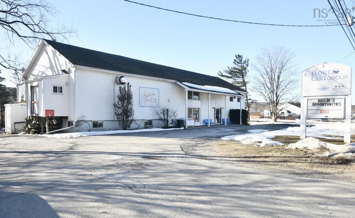 9412 Commercial Street, New Minas, (MLS® 202304398) RE/MAX nova