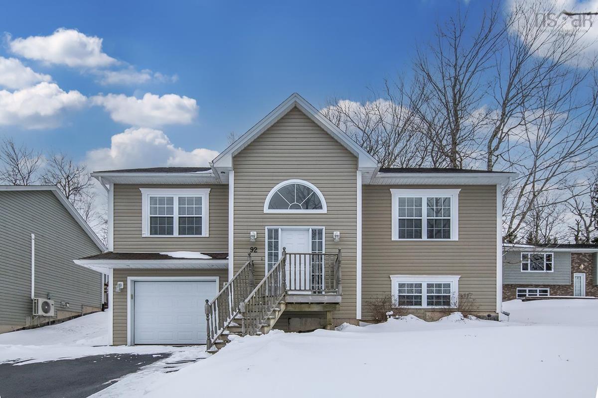 92 Sherri Lane, Beaver Bank, (MLS® 202304541) RE/MAX nova