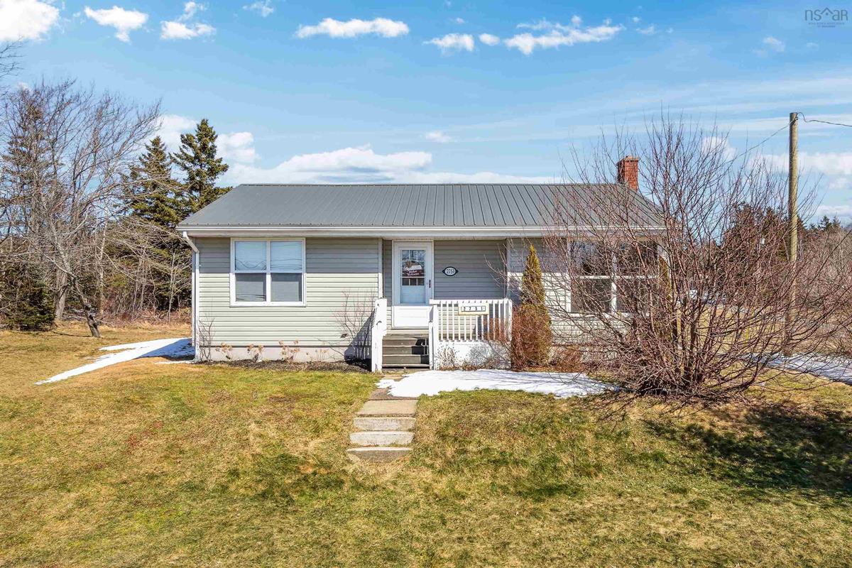 2751 Roaches Road, Lingan, (MLS® 202304755) RE/MAX nova