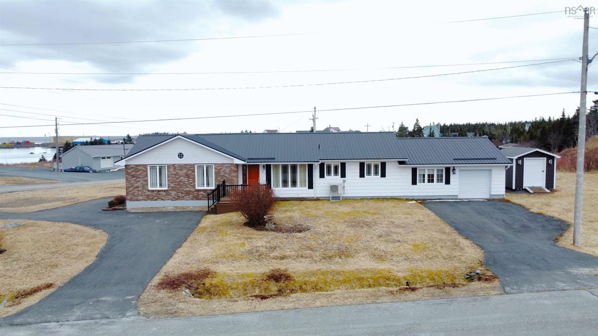 7 Stillwater Drive, Port Bickerton, (MLS® 202305048) RE/MAX nova