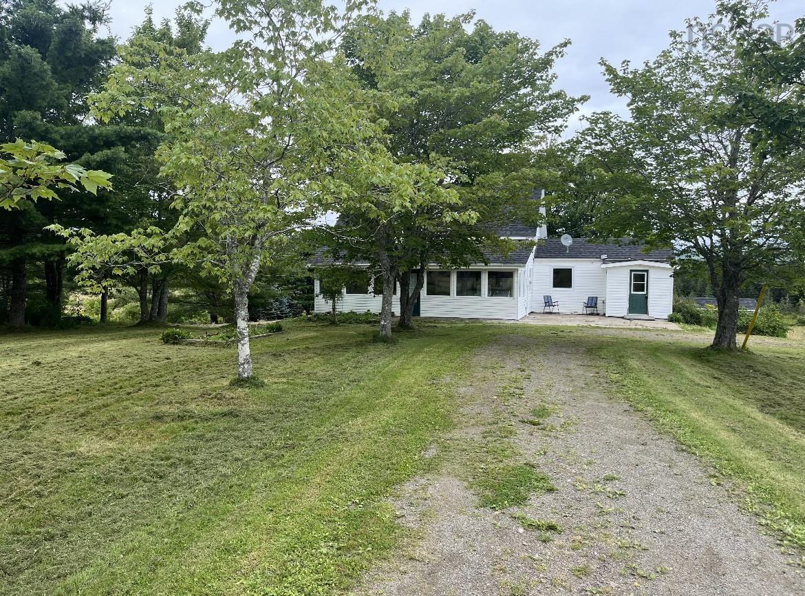 3003 West Lake Ainslie Road, West Lake Ainslie, (MLS® 202305412) RE/MAX