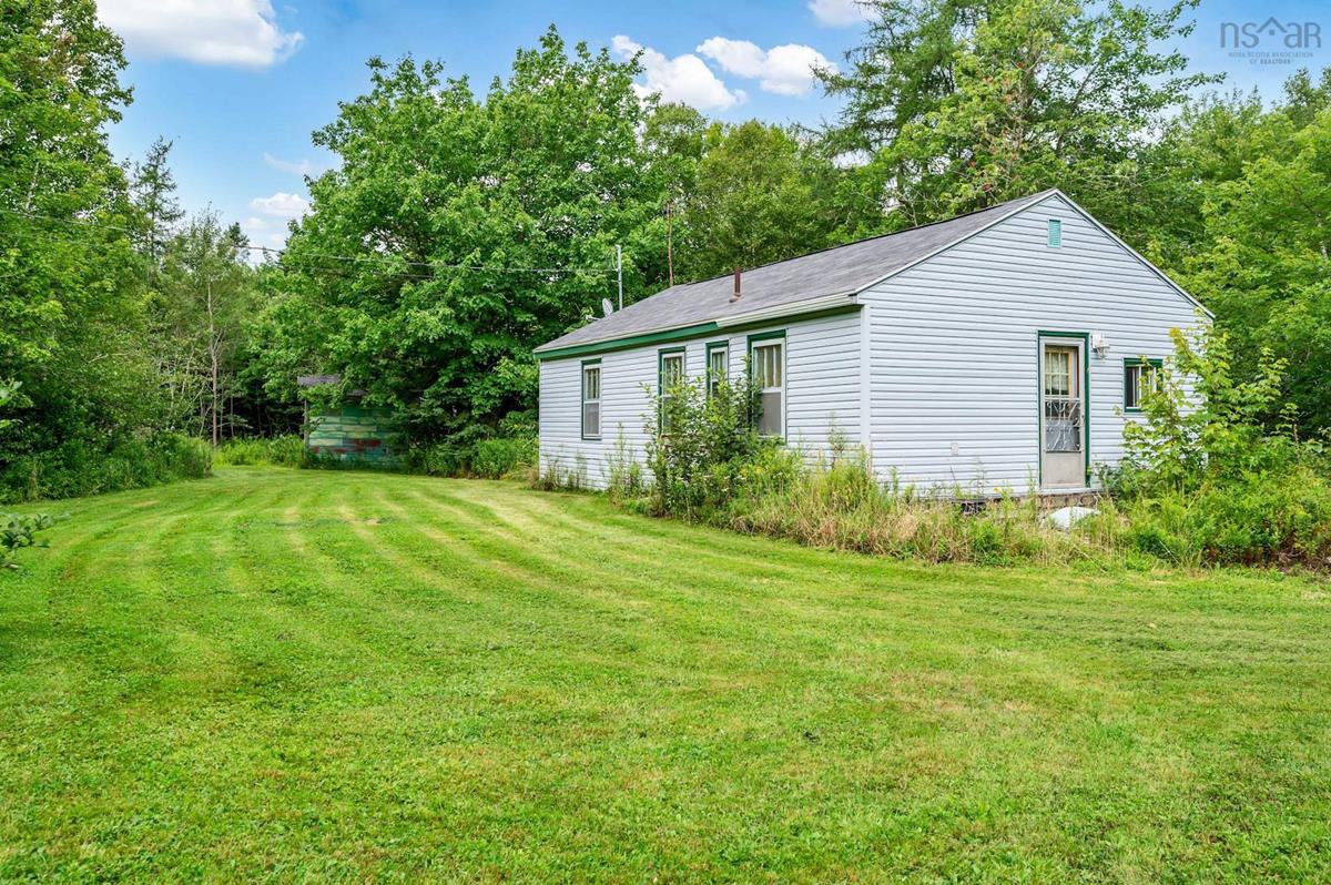 7 Daylily Lane, Lake Charlotte, (MLS® 202305424) RE/MAX nova