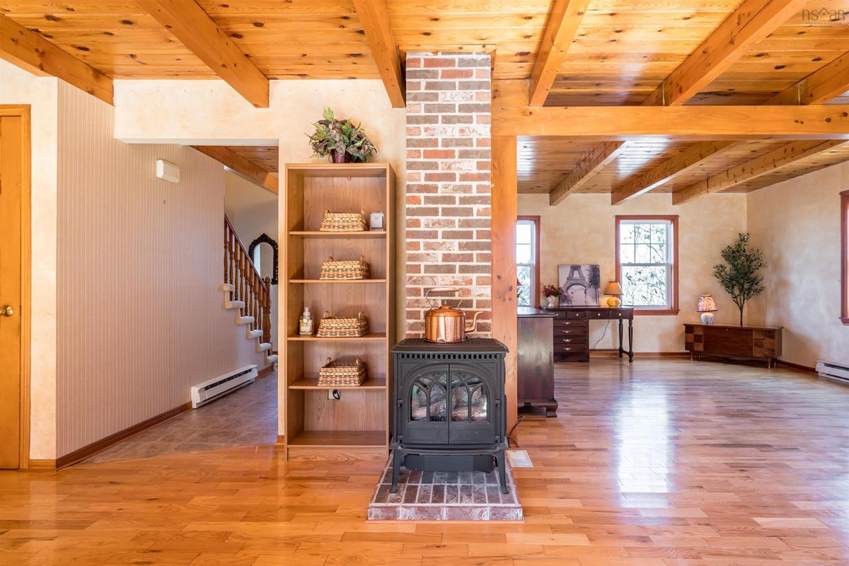 35 Condor Road, Bedford, (MLS® 202305535) RE/MAX nova