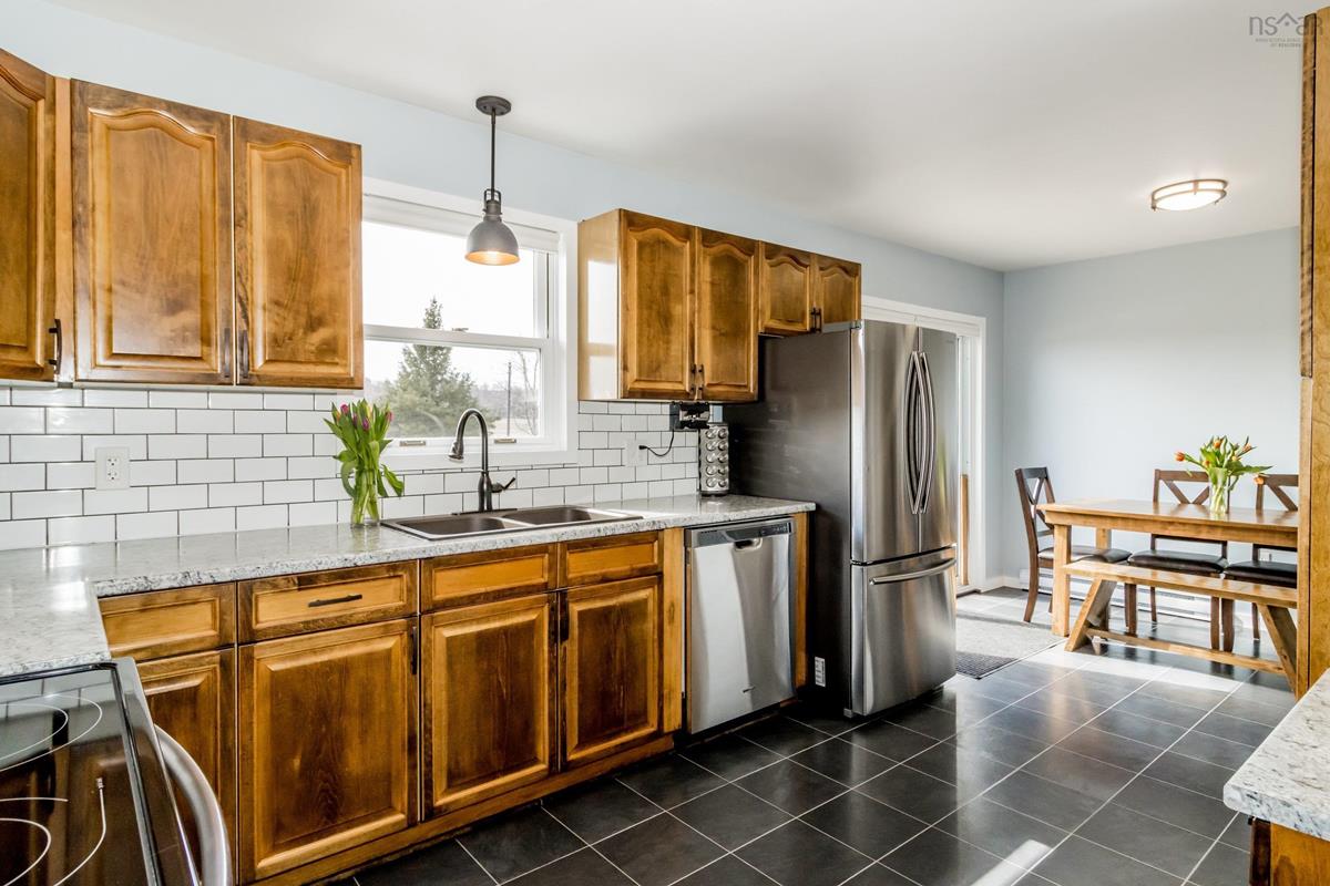 5434 Highway 1, Waterville, (MLS® 202305914) RE/MAX nova