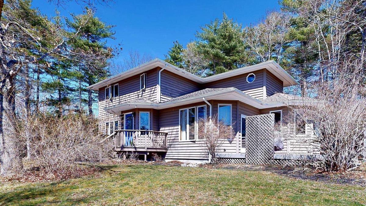 244 Carleton Street, Shelburne, (MLS® 202306350) RE/MAX nova