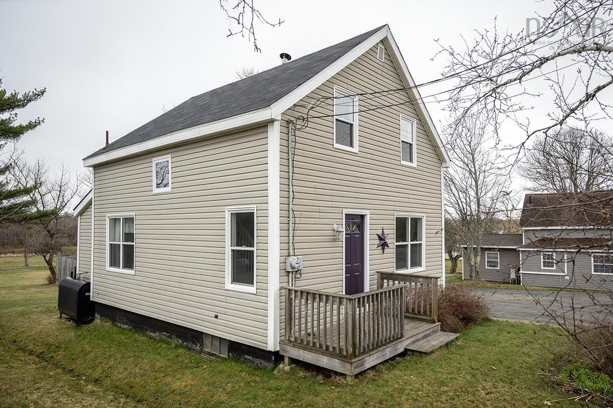 4367 Highway 1, Three Mile Plains, (MLS® 202306589) RE/MAX nova