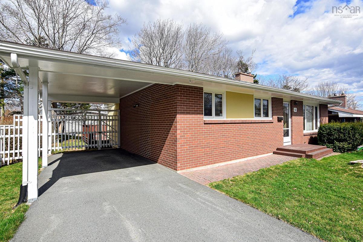 83 Clayton Park Drive, Halifax, (MLS® 202306873) RE/MAX nova