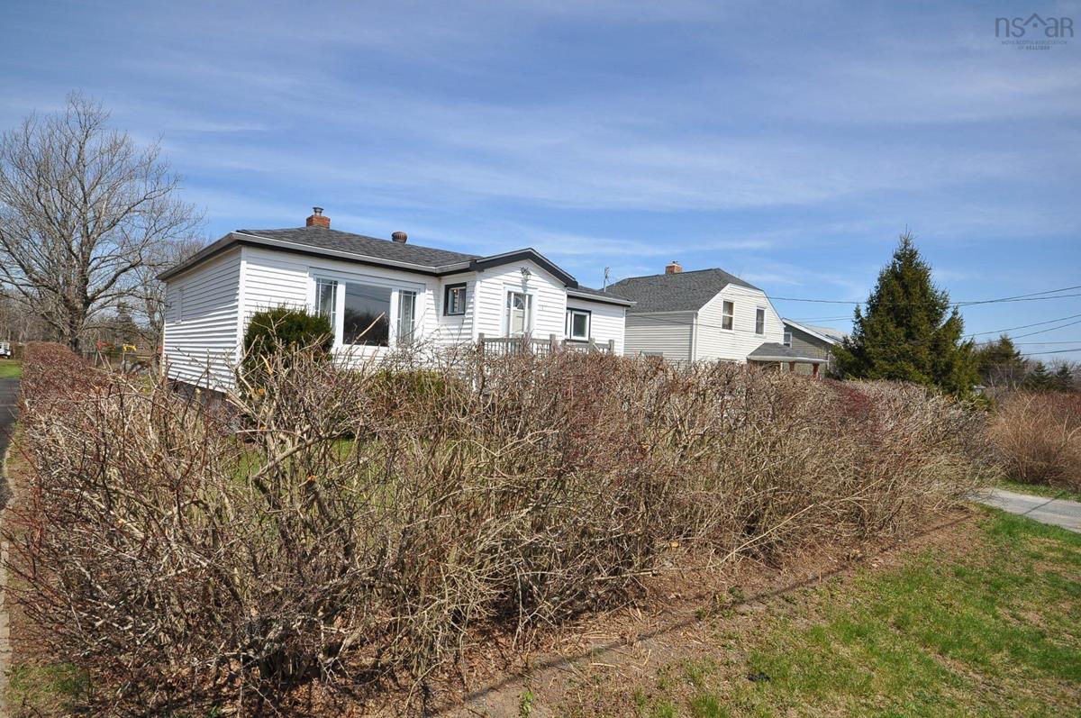 187 Old Sambro Road, Halifax, (MLS® 202307144) RE/MAX nova