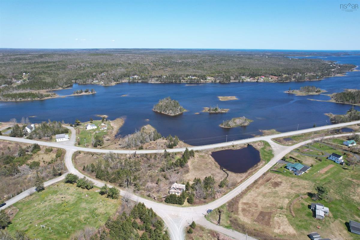 100 Church Loop, Moser River, (MLS® 202310954) RE/MAX nova