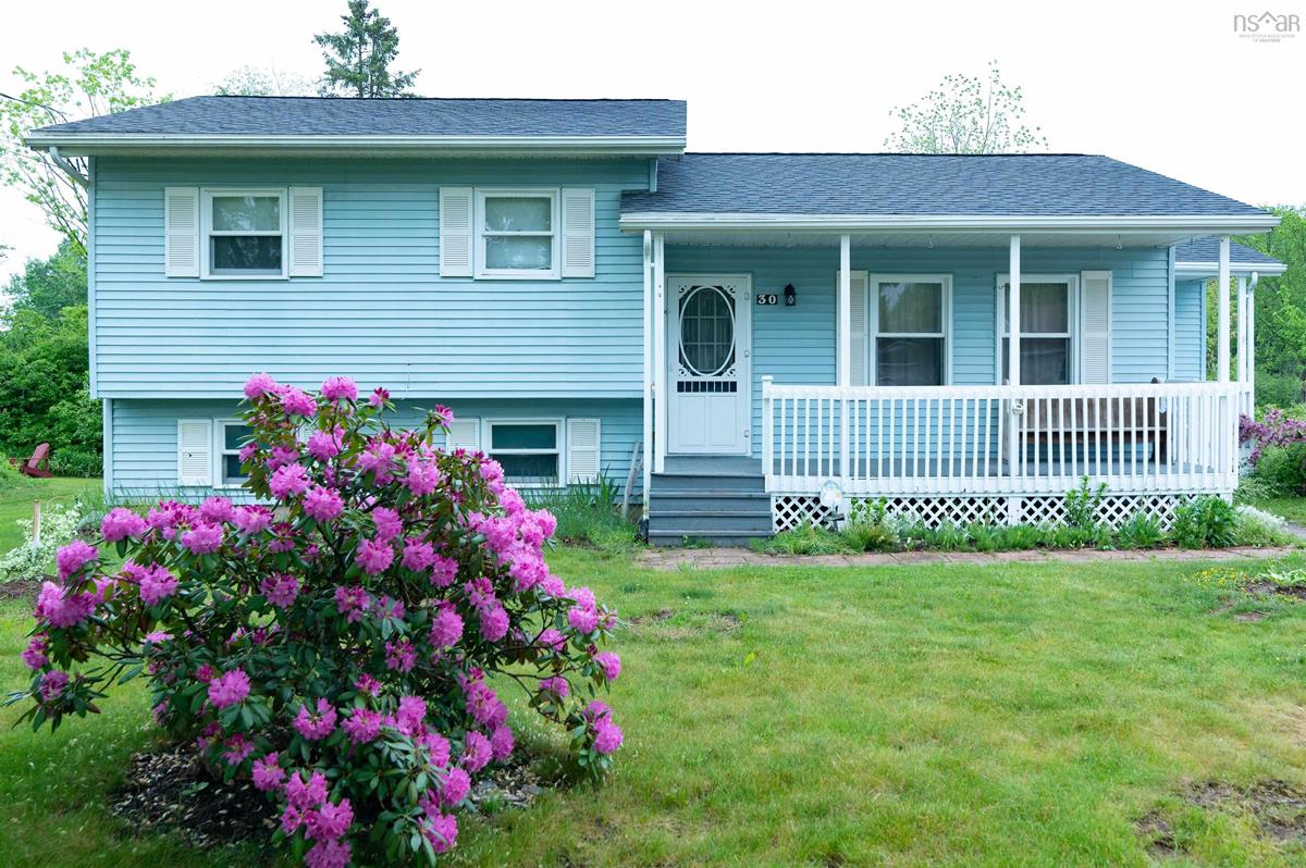 30 Autumn Drive, Berwick, (MLS® 202311726) RE/MAX nova