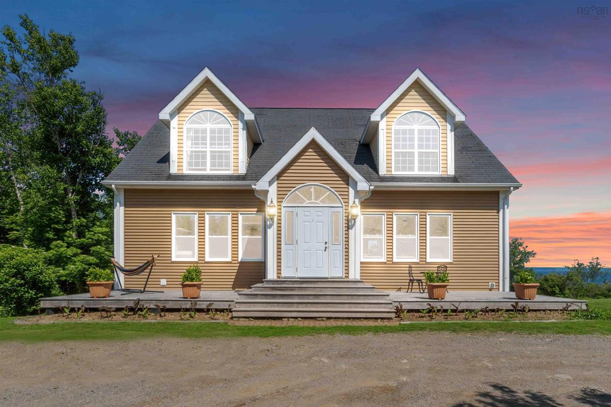 223 Wall Street, Canada Creek, (MLS® 202312766) RE/MAX nova