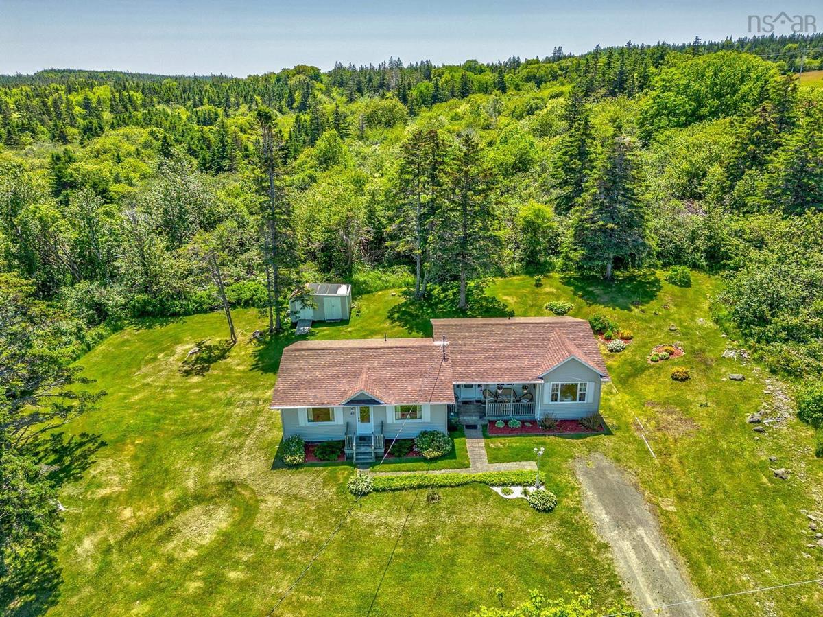 42 Arcadie Road, Sandy Cove, (MLS® 202312890) RE/MAX nova