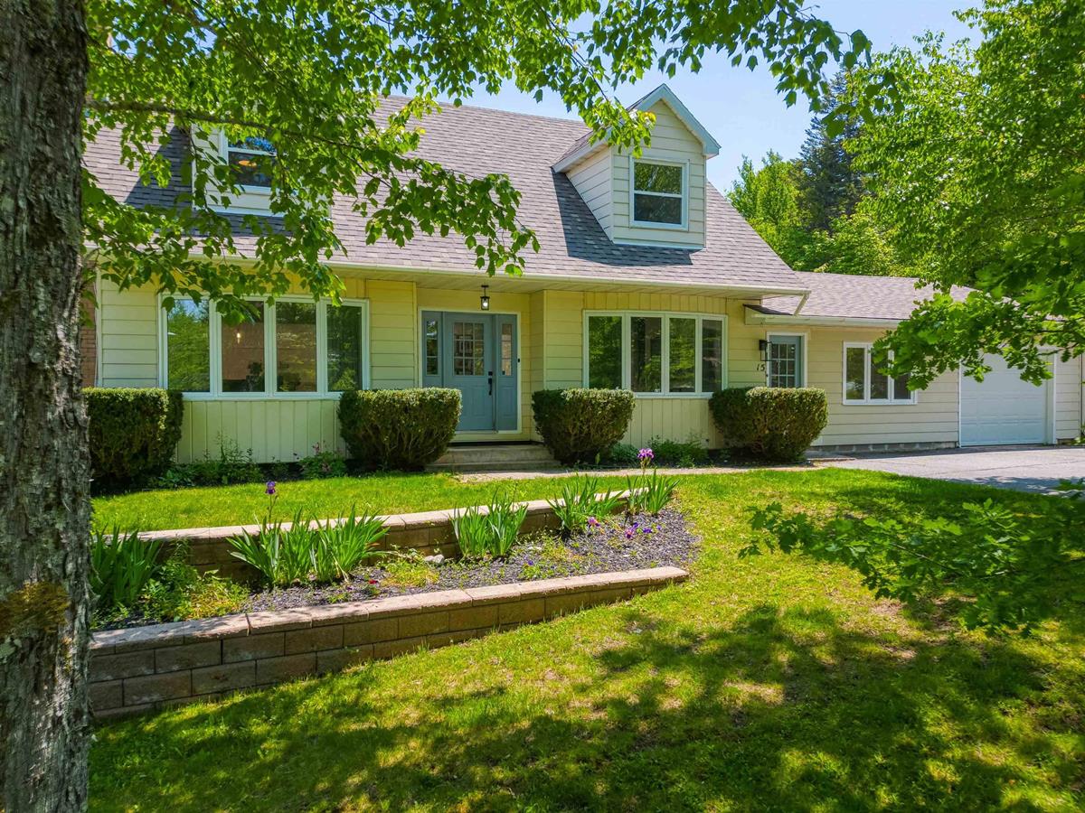 15 Chippawa Street, Hammonds Plains, (MLS® 202312969) RE/MAX nova