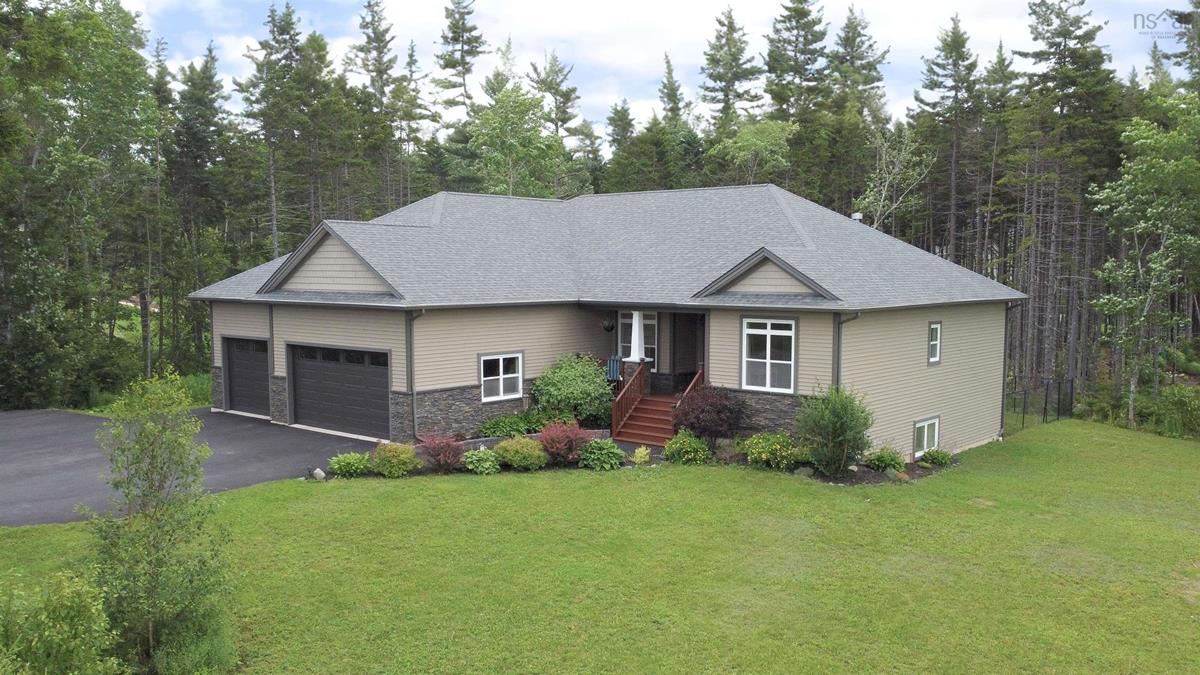 590 Duart Avenue, Fall River, (MLS® 202315037) RE/MAX nova