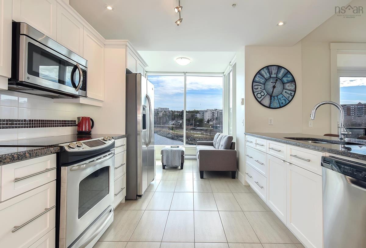 305 220 Waterfront Drive, Bedford, (MLS® 202316272) RE/MAX nova