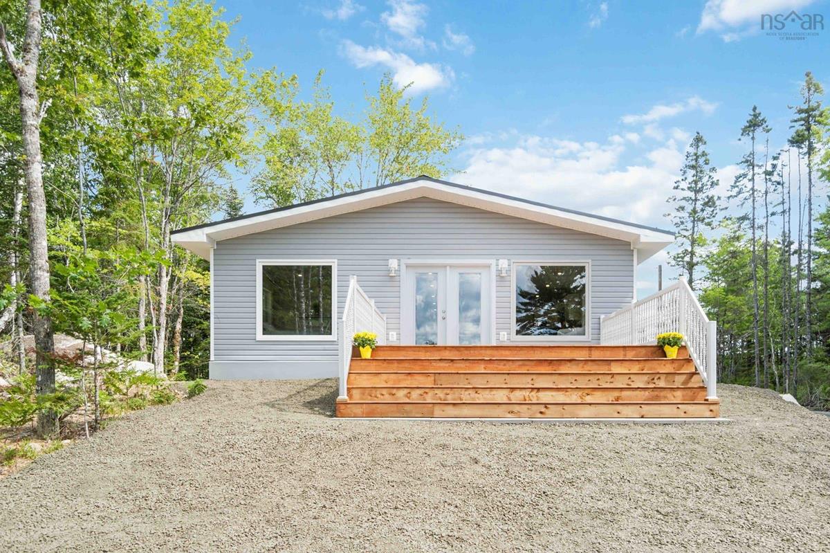 261 Charlton Road, West Springhill, (MLS® 202316294) RE/MAX nova