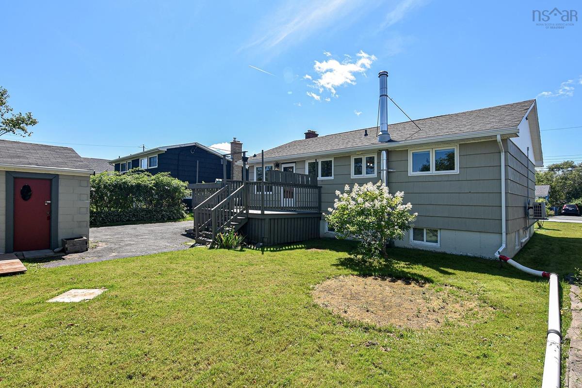 6 Willowdale Drive, Colby Village, (MLS® 202316873) RE/MAX nova