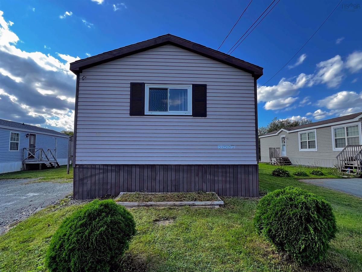 44 Pine Street, Eastern Passage, (MLS® 202318164) RE/MAX nova