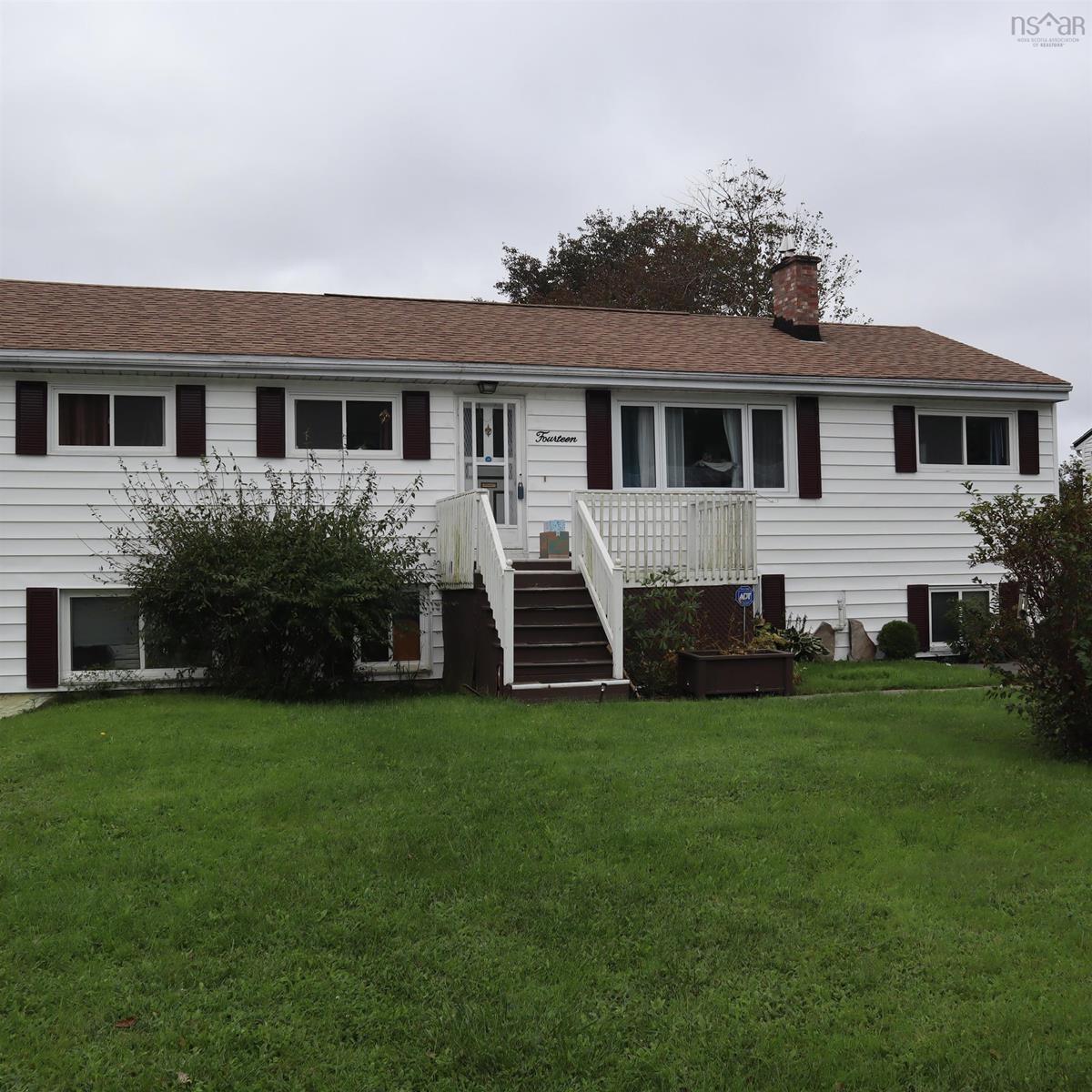 14 Lucien Drive, Dartmouth, (MLS® 202319981) RE/MAX nova