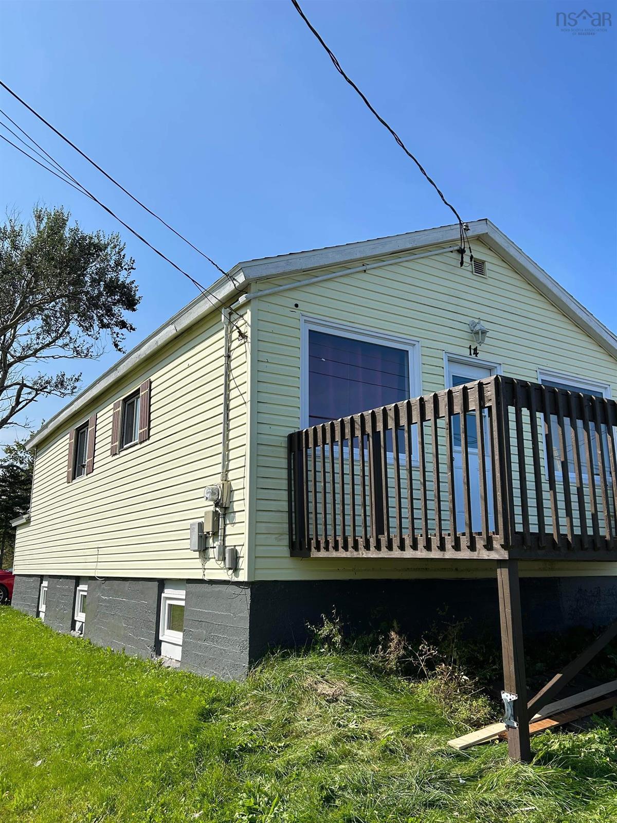 14 COLLINS Street, Glace Bay, (MLS® 202320990) RE/MAX nova