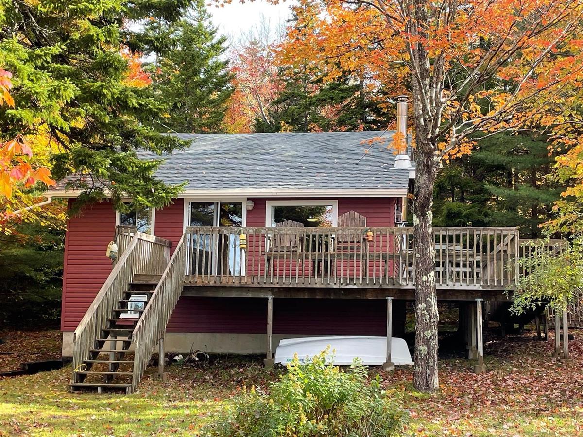 543 Pine Haven Drive, Youngs Cove, (MLS® 202321299) RE/MAX nova