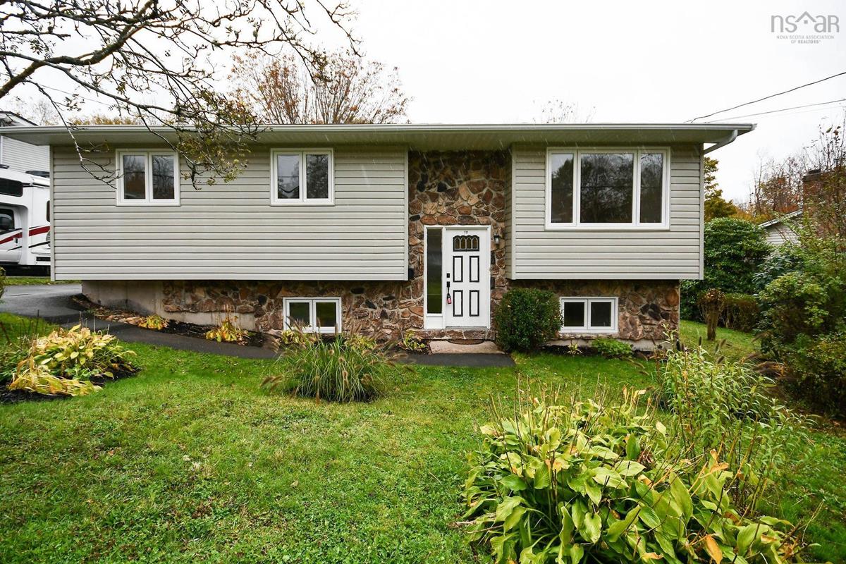 111 Rankin Drive, Lower Sackville, (MLS® 202322115) RE/MAX nova