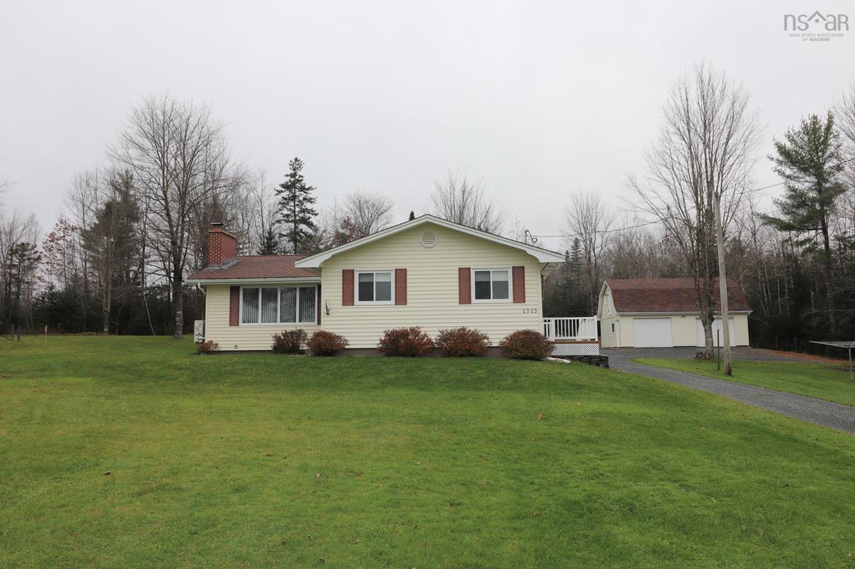 1315 HIGHWAY 289, Middle Stewiacke, (MLS® 202323782) RE/MAX nova